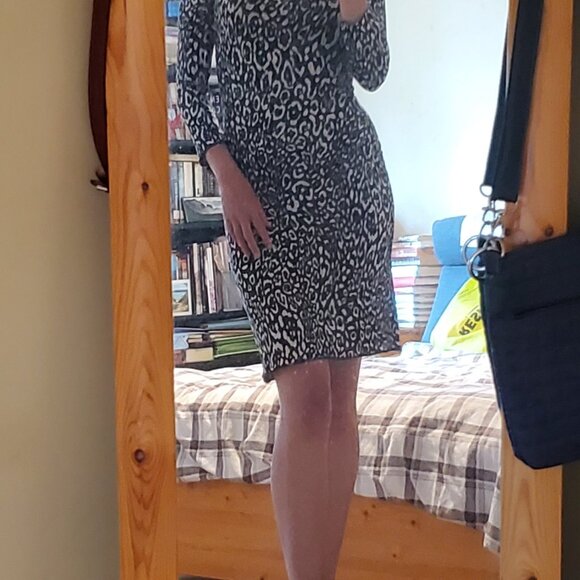 Stylish Black and White Leopard Print Dress - Picture 2 of 4